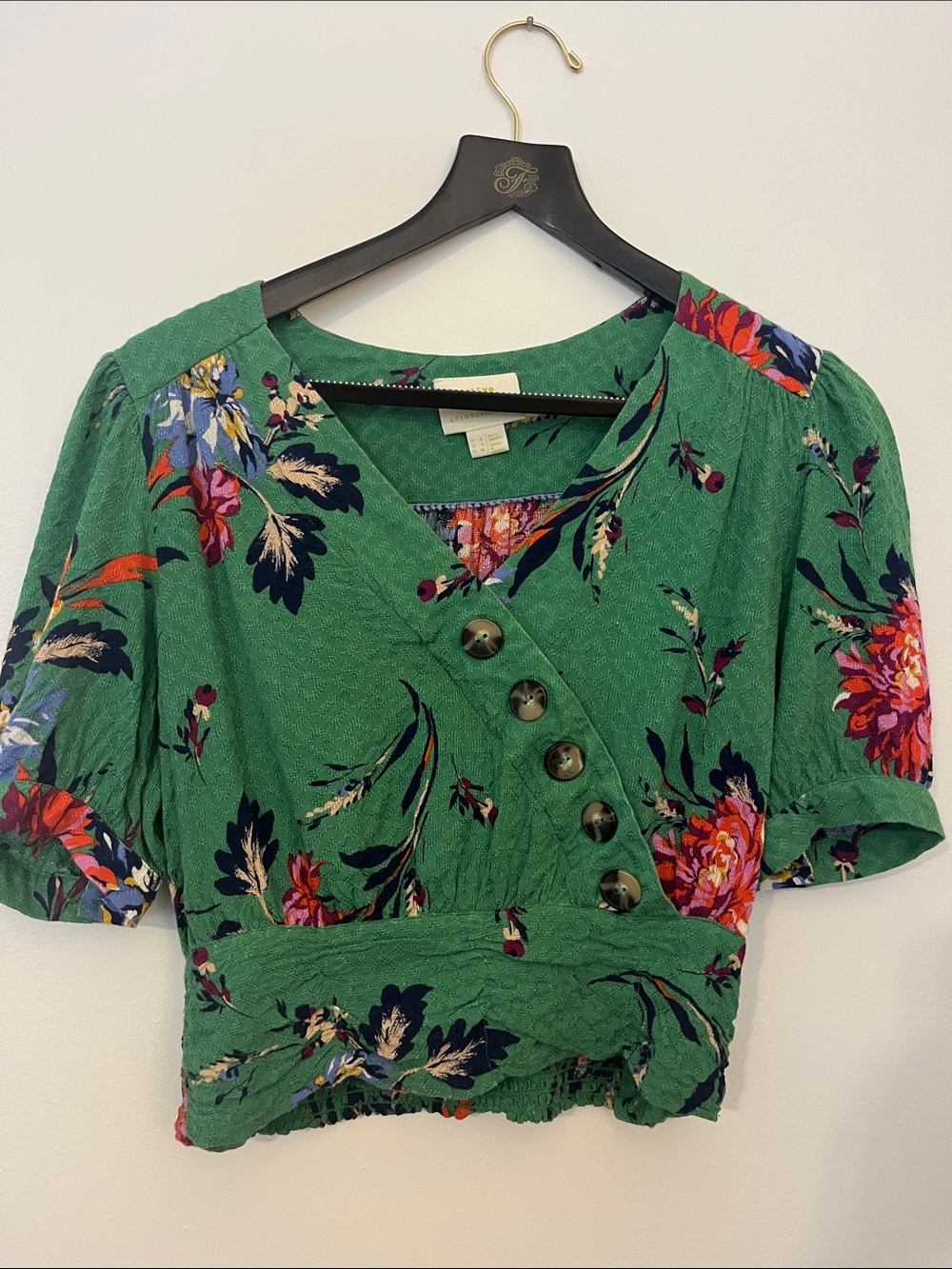 Maeve Green Floral V-Neck Buttoned Crop Blouse